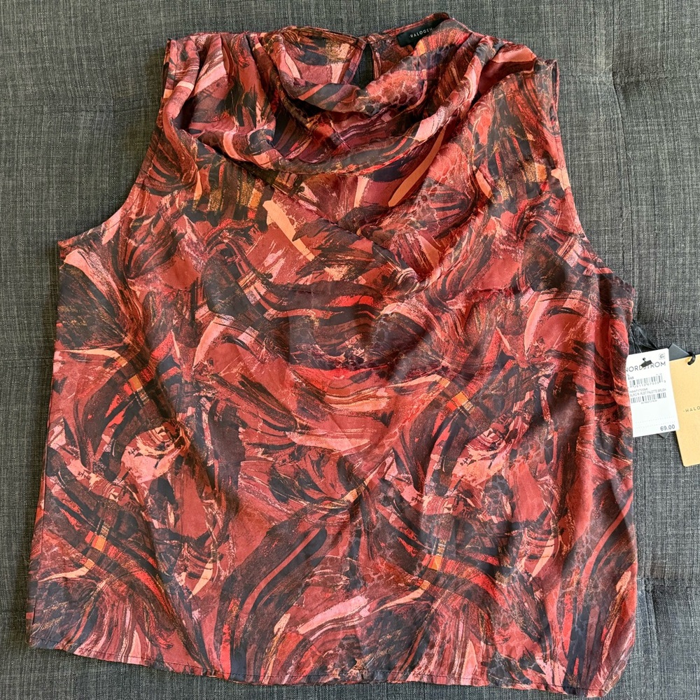Halogen Rust and Black Graphic Sleeveless Blouse